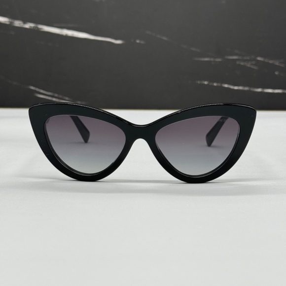 NEW MU04YS 1AB5D1 MIU MIU WOMEN SUNGLASSES MU 04YS 1AB5D1 BLACK CAT EYE - Picture 4 of 10